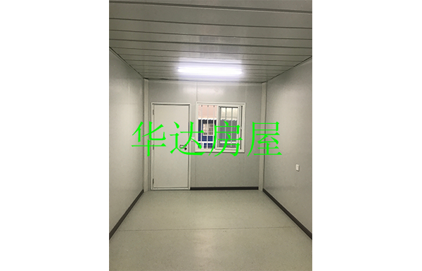 打包箱内部