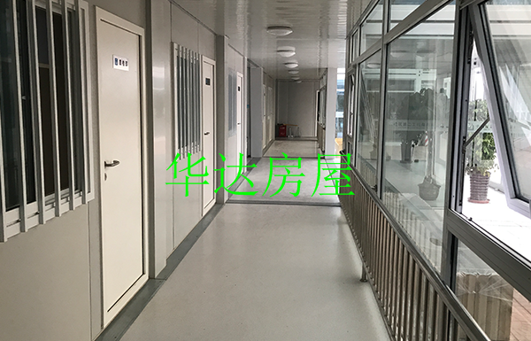 玻璃幕墙打包箱走廊